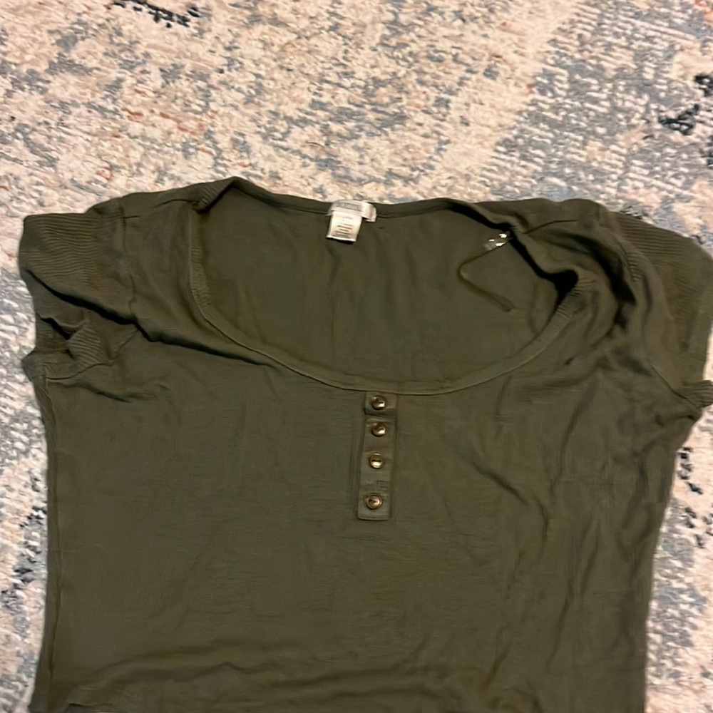 Green crop top